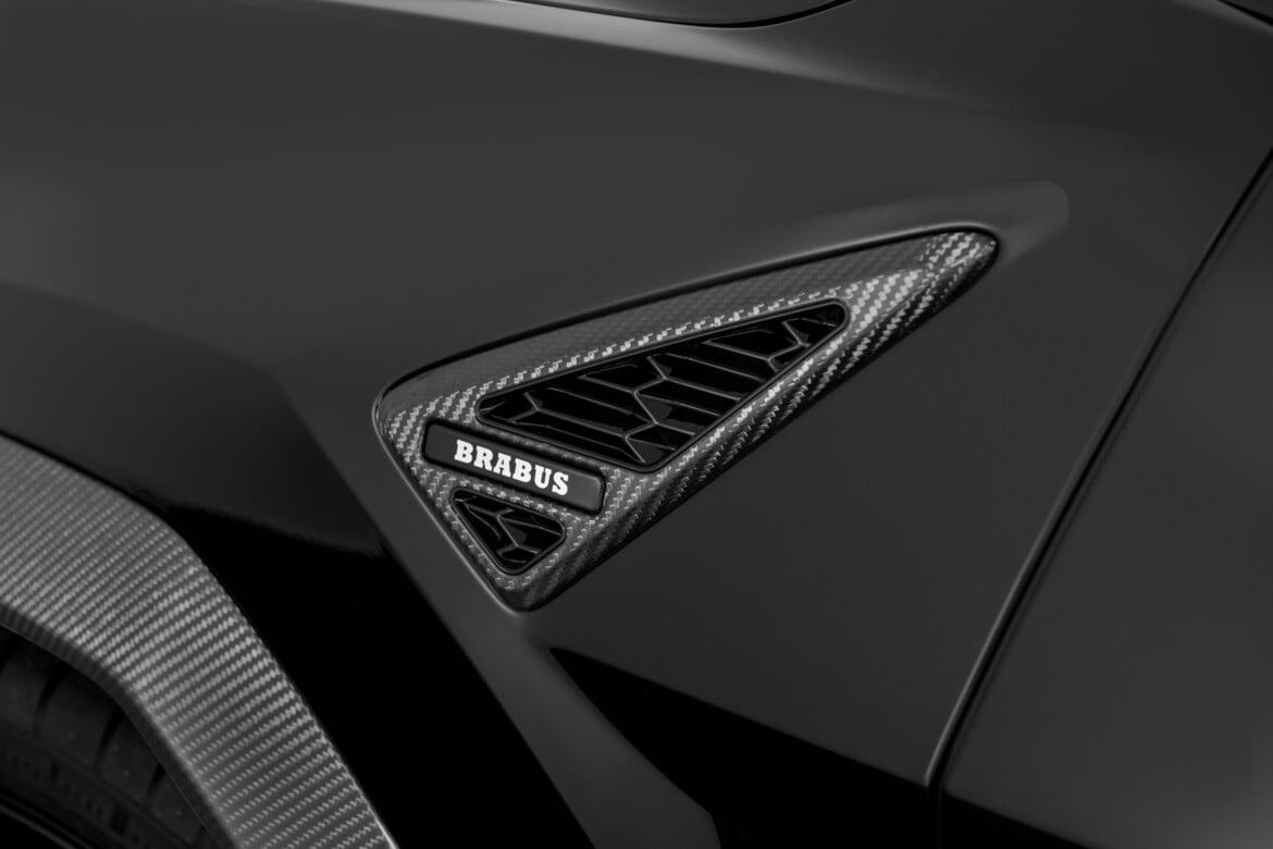 2026 Brabus 900 - صورة 7