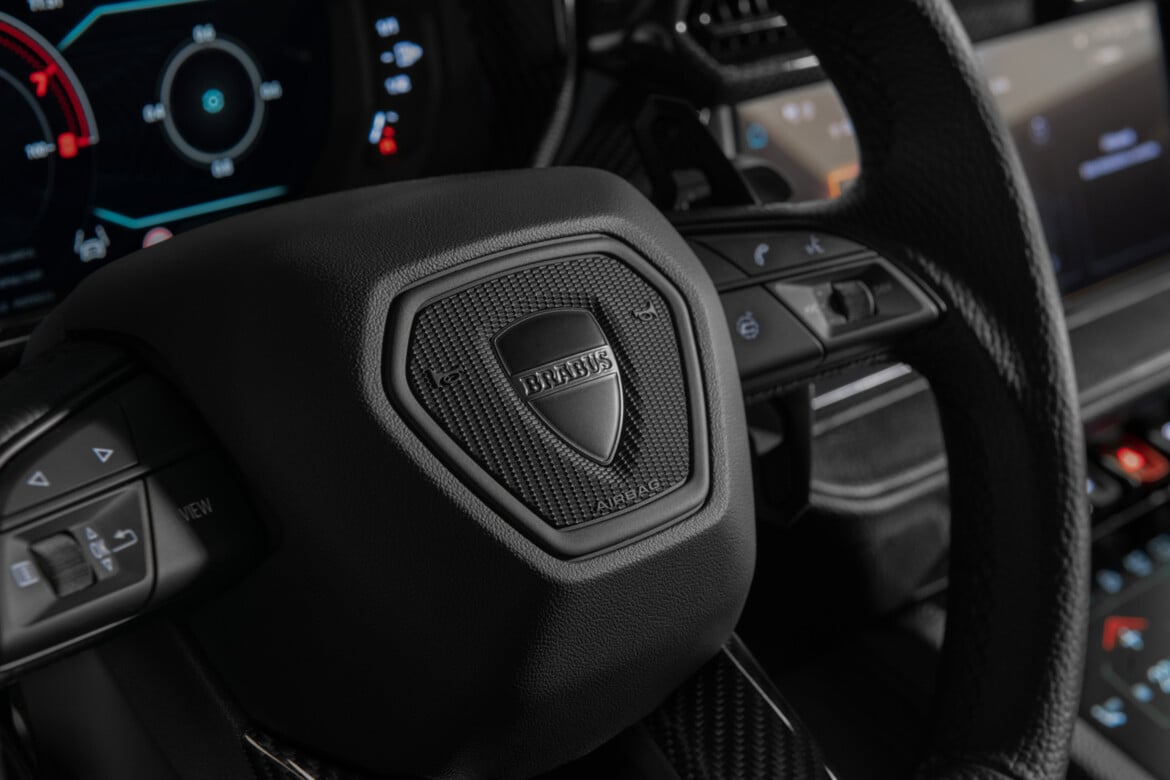 2026 Brabus 900 - صورة 11