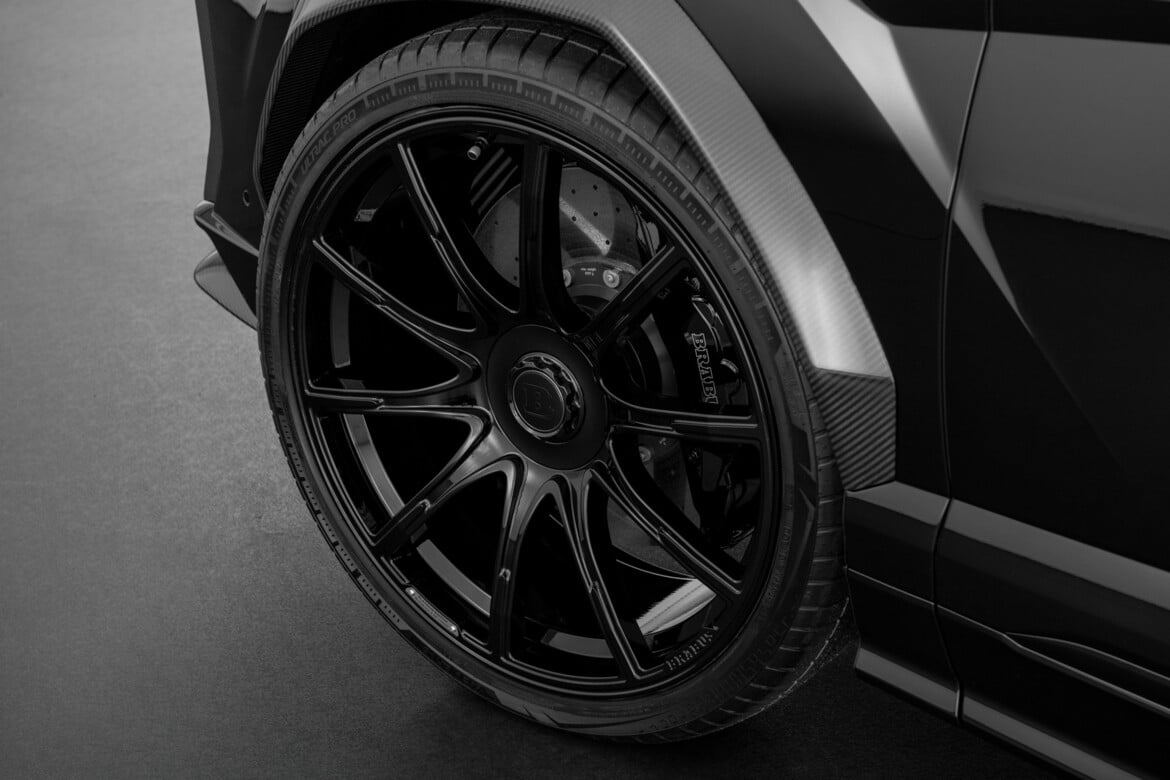 2026 Brabus 900 - صورة 6