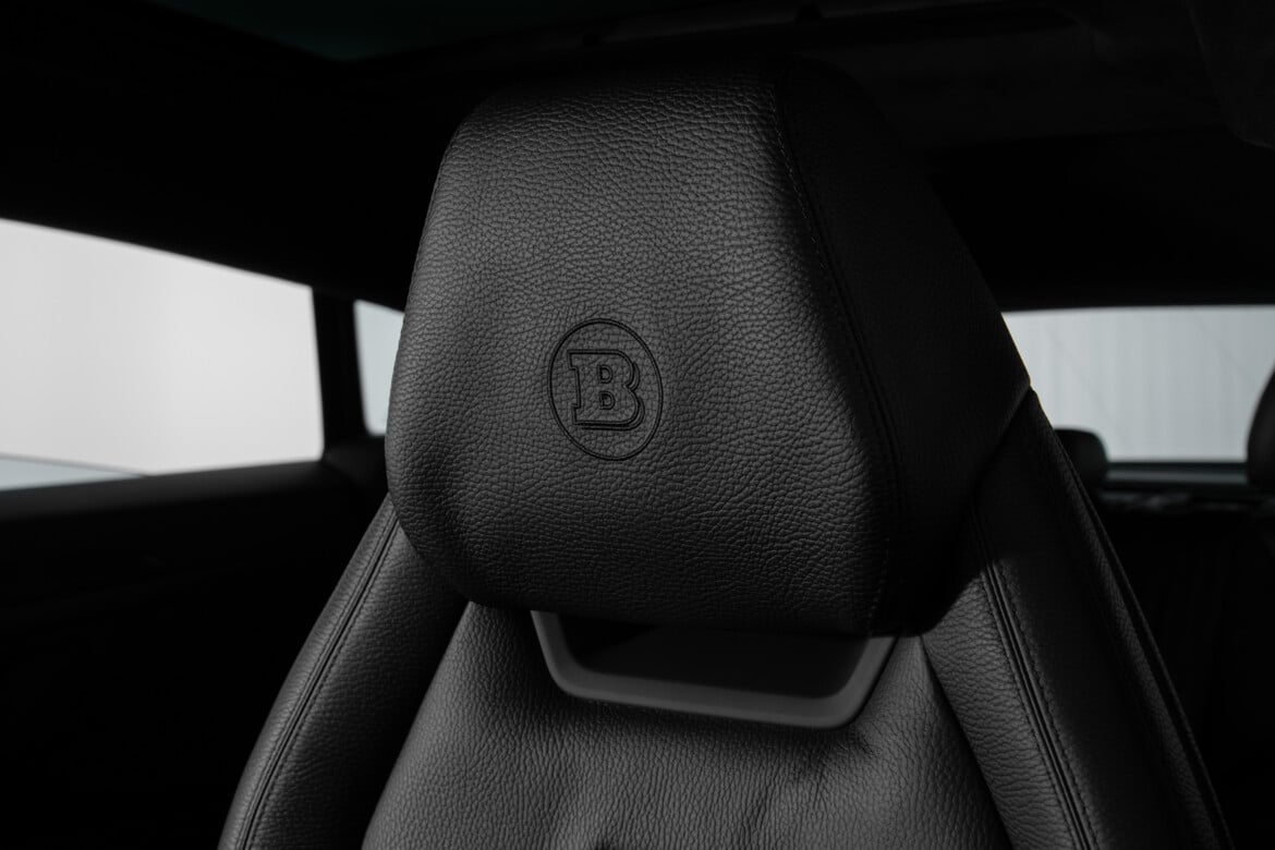 2026 Brabus 900 - صورة 13