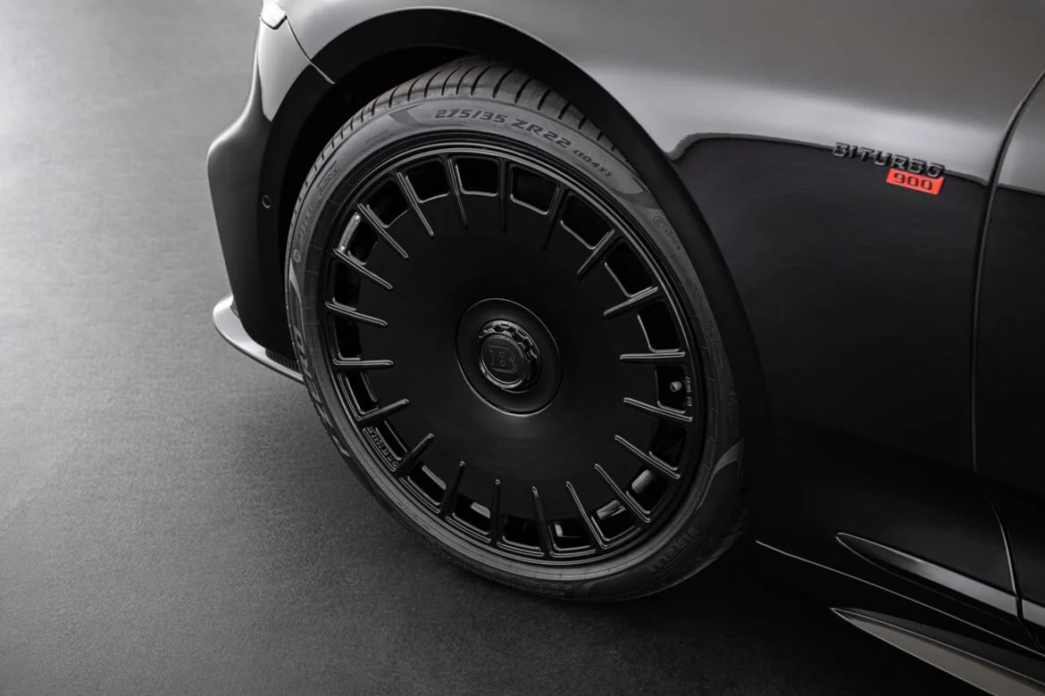 2026 Brabus 900 - Photo 4
