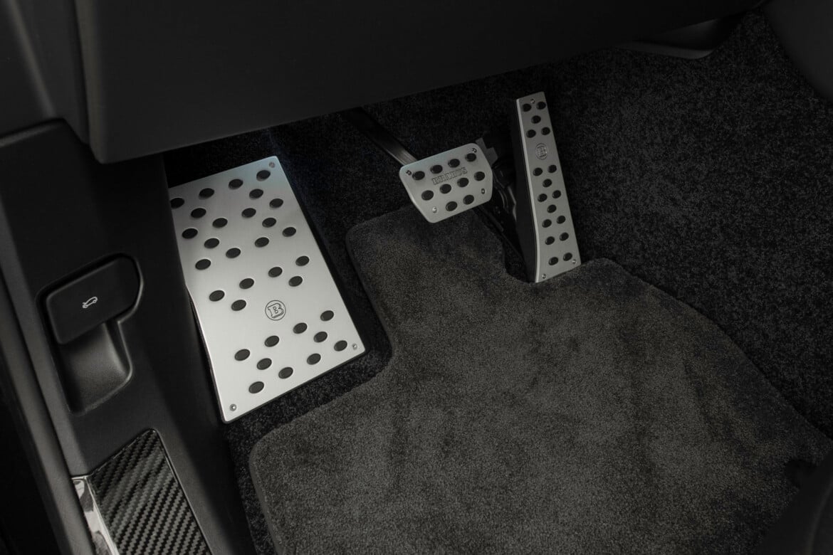 2025 Brabus 600 - Photo 12