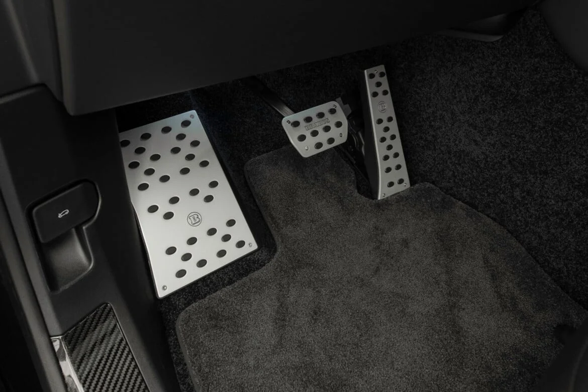 2025 Brabus 600 - Photo 12