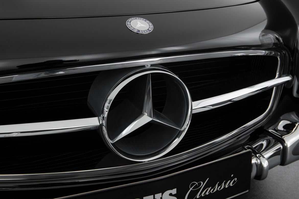 2026 Mercedes-Benz 300 SL - Photo 6