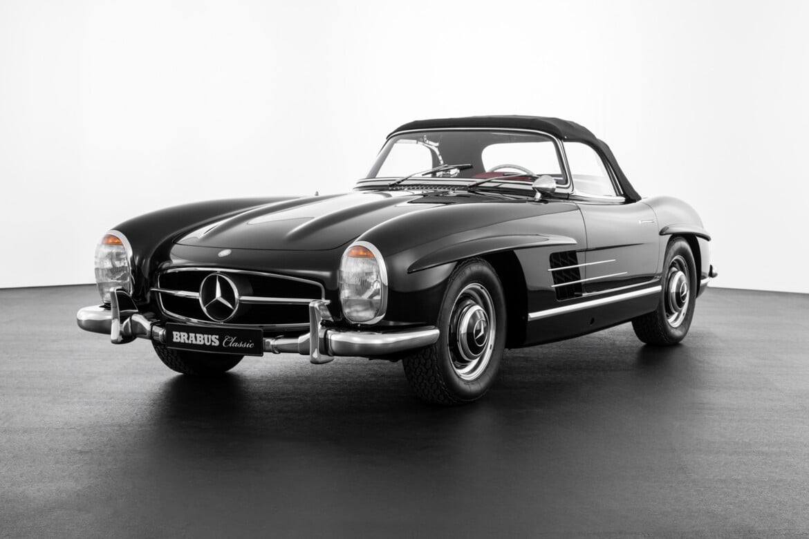 2026 Mercedes-Benz 300 SL - Photo 3