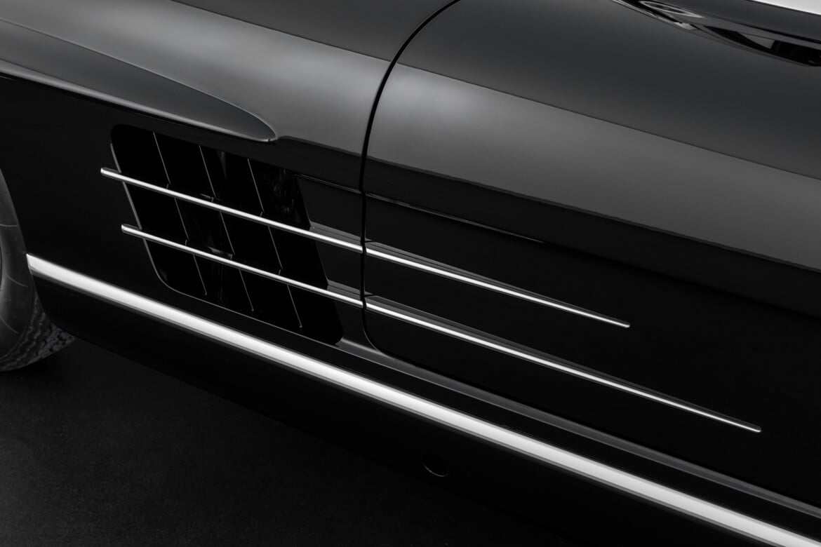 2026 Mercedes-Benz 300 SL - Photo 11