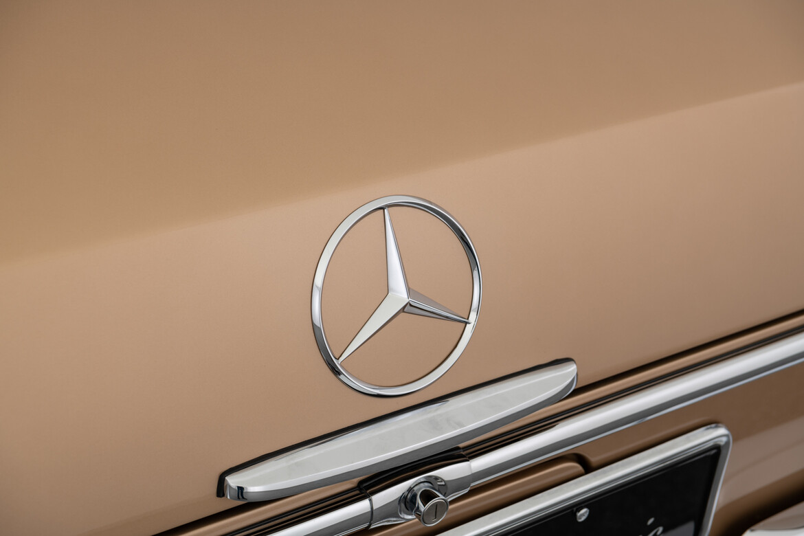 1971 Mercedes-Benz 280 SE - Photo 11