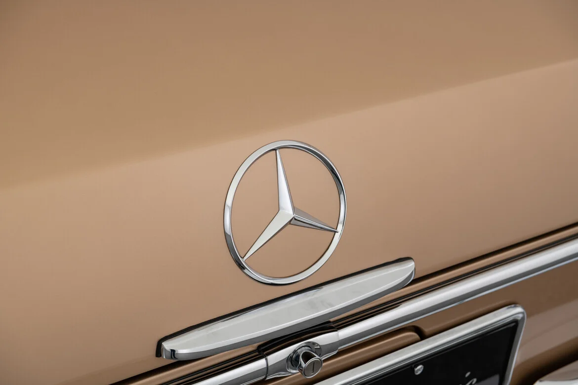 1971 Mercedes-Benz 280 SE - Photo 11