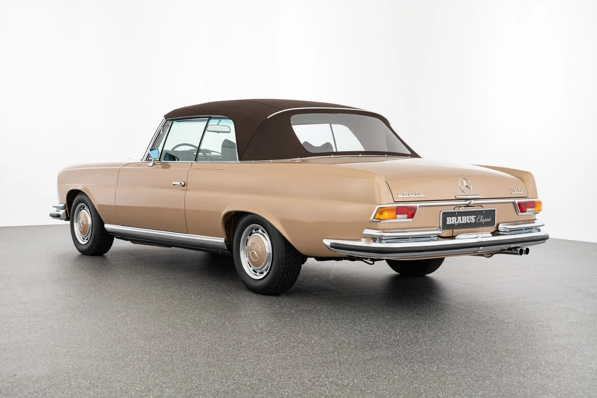 1971 Mercedes-Benz 280 SE - Photo 4