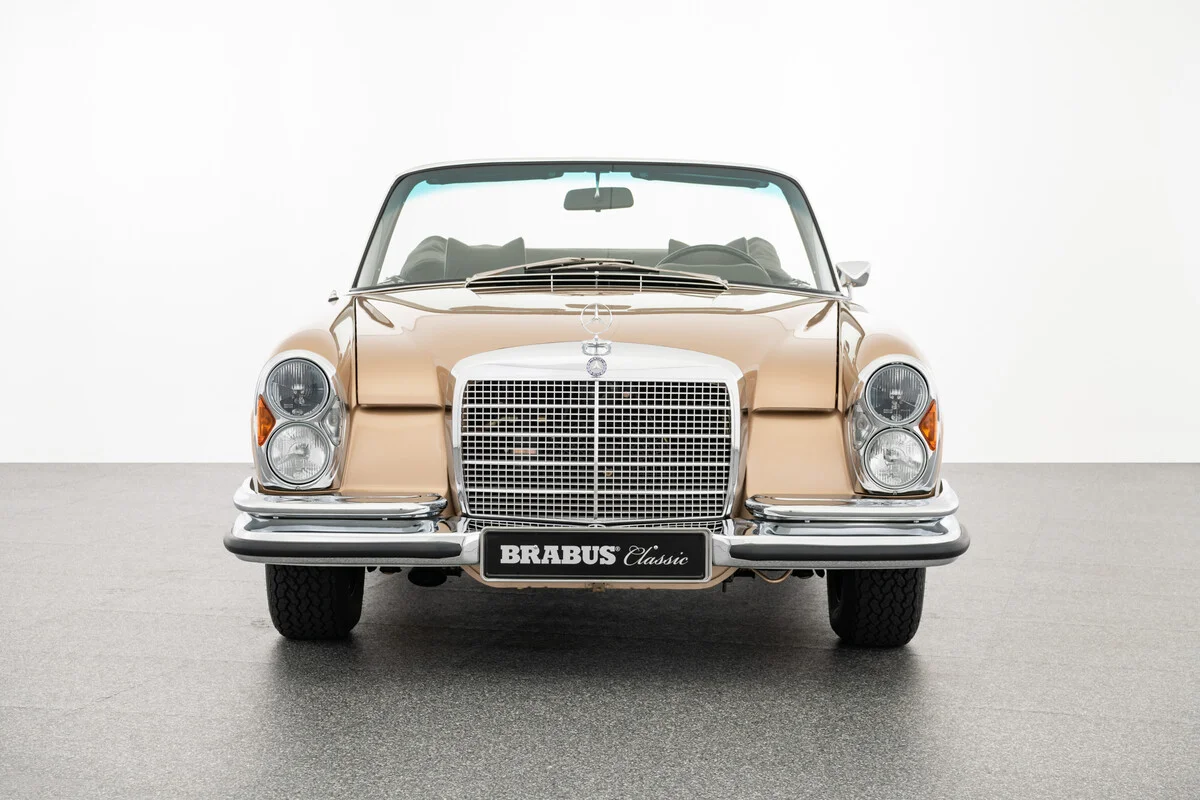1971 Mercedes-Benz 280 SE - Photo 2