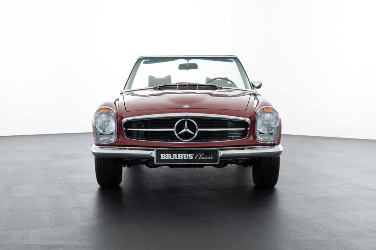 1969 Mercedes-Benz 280 SE - Photo 2