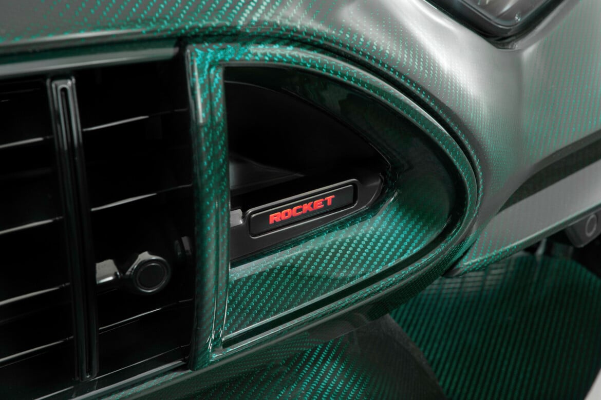 2026 Brabus 900 ROCKET EDITION - Photo 4