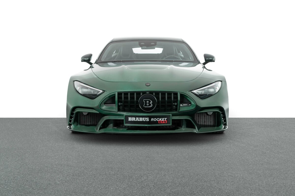 2026 Brabus 900 ROCKET EDITION - Photo 2