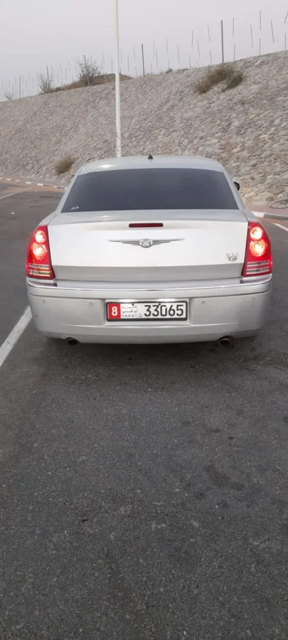 2008 Chrysler 300C - صورة 3
